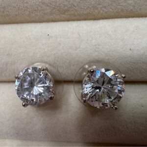 8mm Clear Crystal Round Stud Earrings